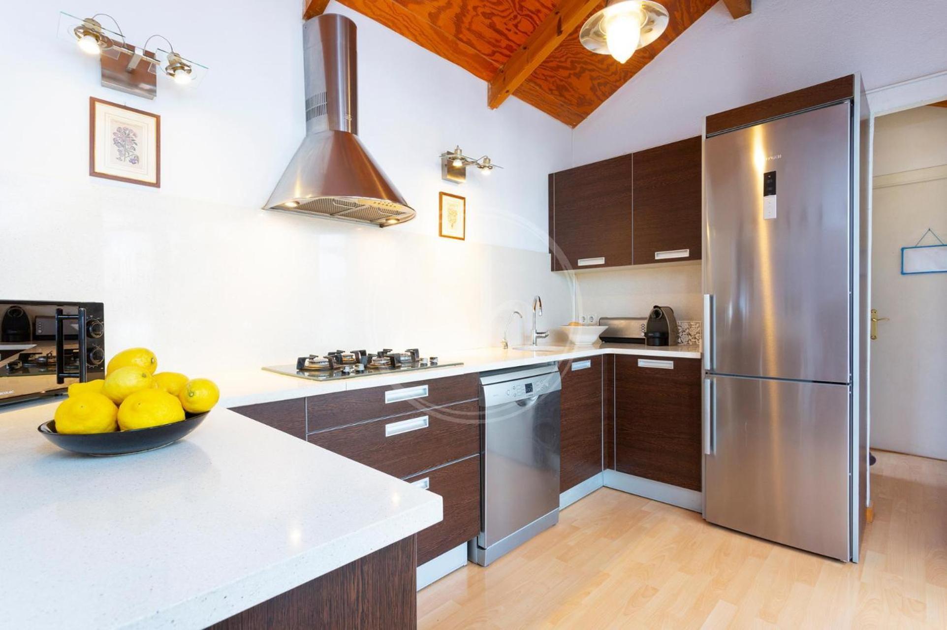 Apartamento Con Terraza En Poble Sec Барселона Экстерьер фото