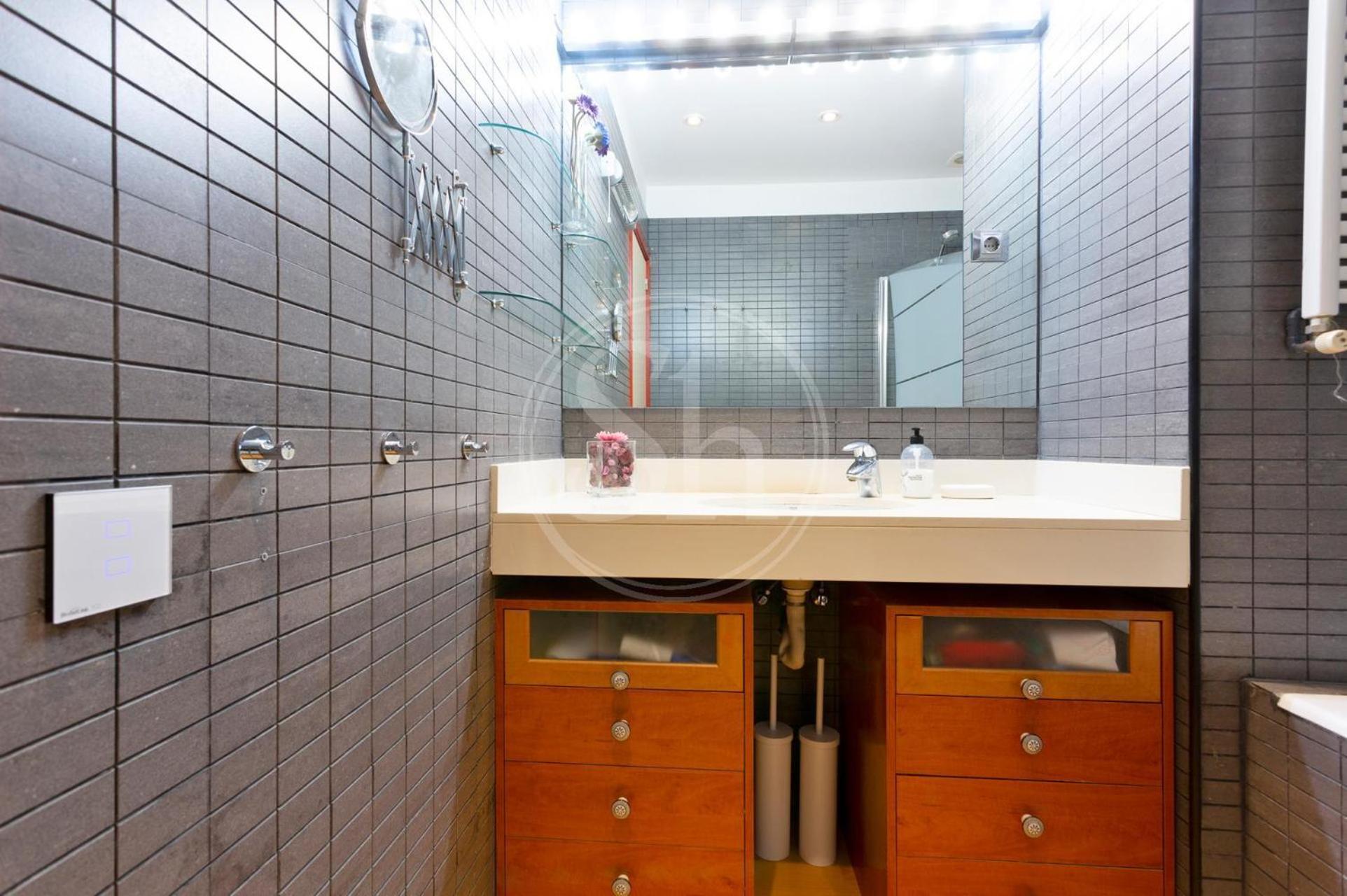Apartamento Con Terraza En Poble Sec Барселона Экстерьер фото